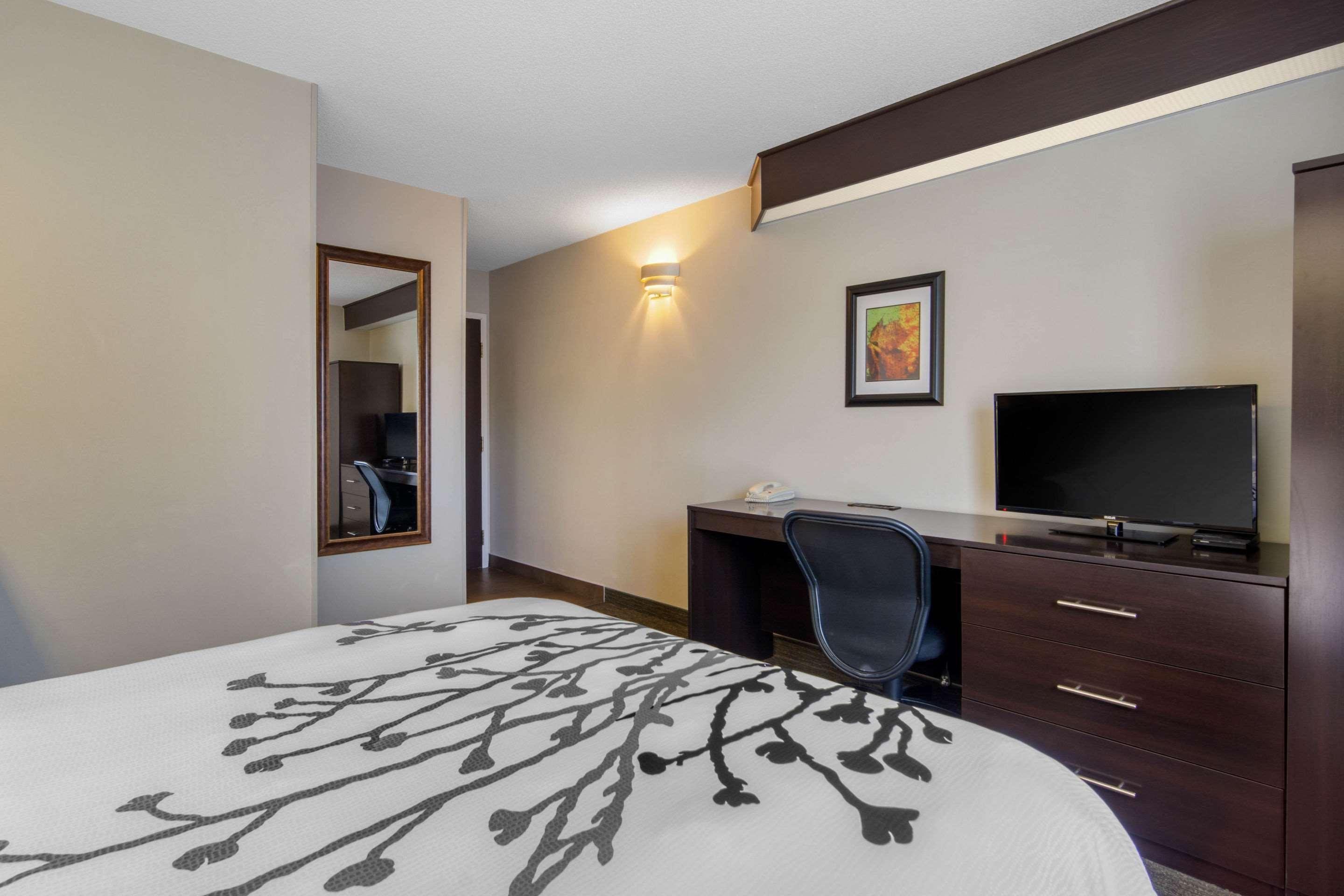 Sleep Inn 3*