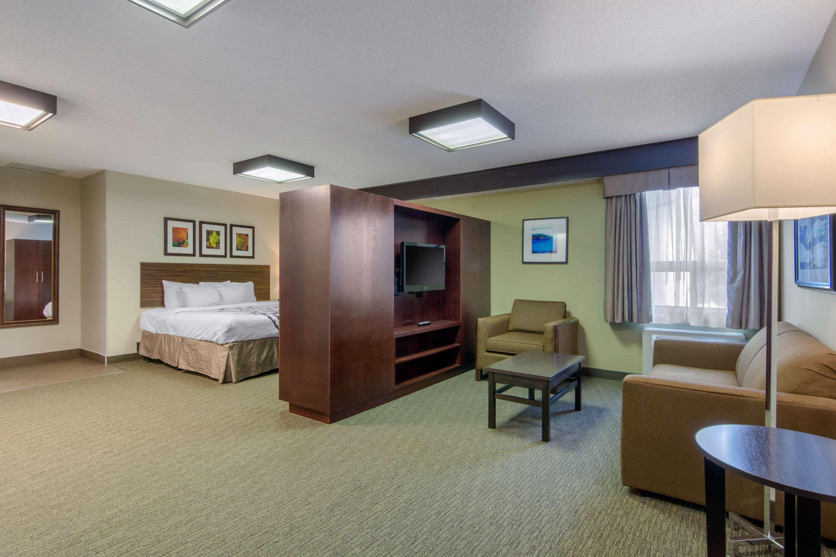Sleep Inn 3*
